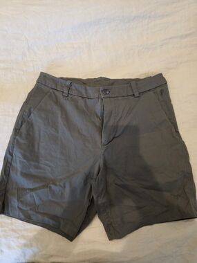 lululemon athletica Men's Flat-Front Performance Shorts